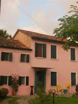A Casa Di Sandra Hotel Мирано Екстериор снимка